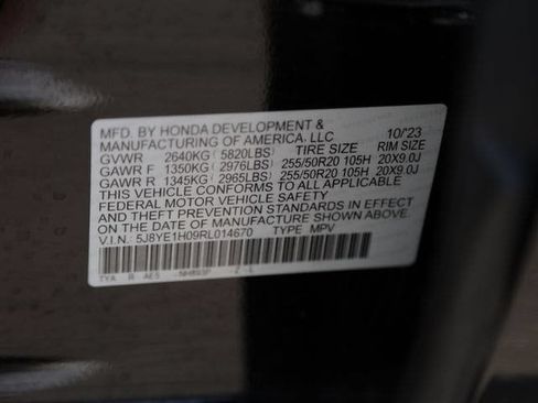 Used 2024 Acura MDX A-Spec AWD/4WD image 31