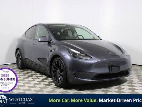 Used 2022 Tesla Model Y Performance AWD/4WD image 1