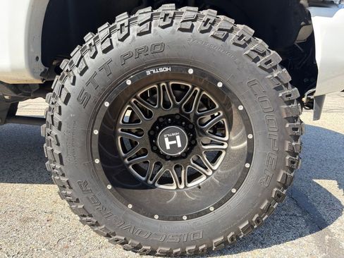 Used 2018 Ford F250 Lariat w/ Lariat Ultimate Package image 9