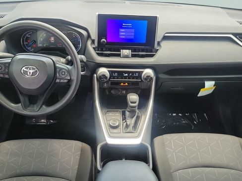 Certified 2025 Toyota RAV4 XLE AWD/4WD image 11