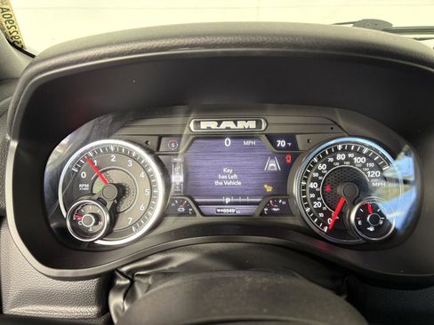Used 2025 RAM 1500 Big Horn image 40