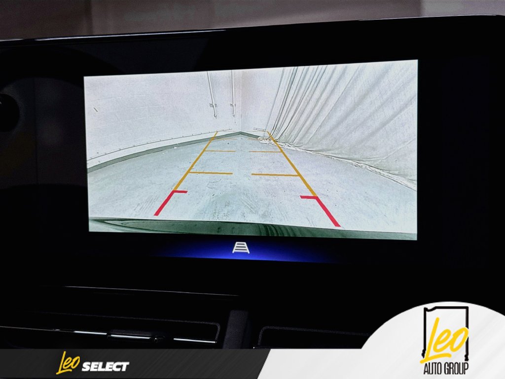 Used 2024 Chevrolet Trax RS w/ Driver Confidence Package FWD image 16