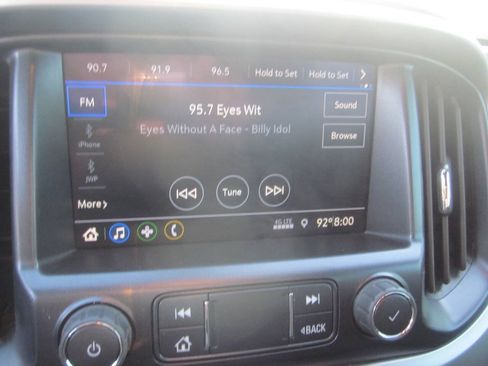 Used 2022 Chevrolet Colorado LT RWD image 23