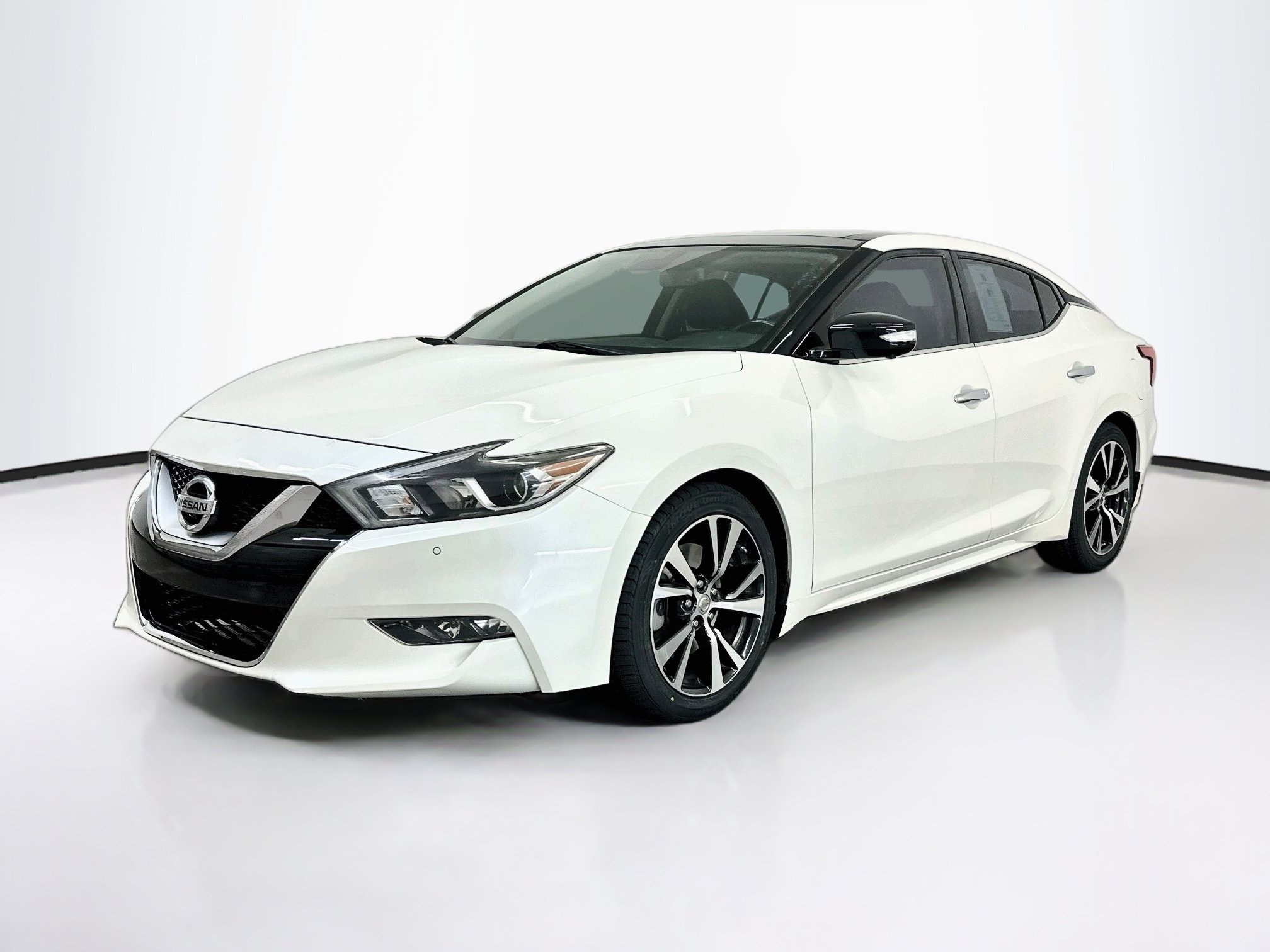 Used 2018 Nissan Maxima Platinum FWD image 3