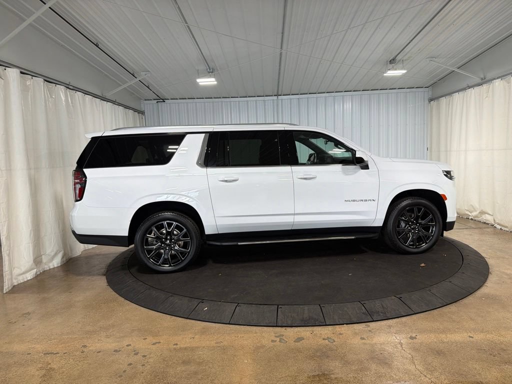 Certified 2023 Chevrolet Suburban LS AWD/4WD image 10
