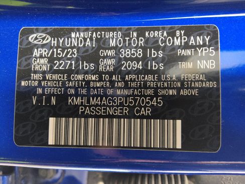 Used 2023 Hyundai Elantra SEL w/ Preferred Accessory Package FWD image 33