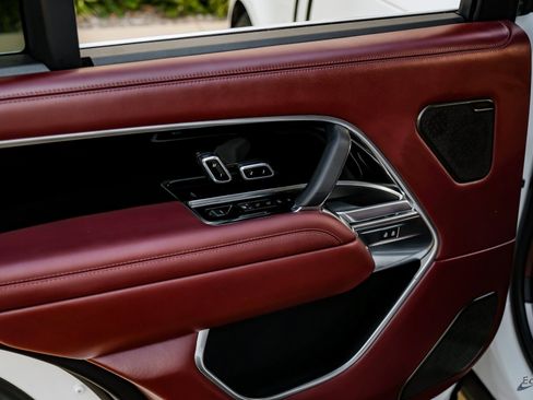 Used 2023 Land Rover Range Rover Long Wheelbase Autobiography image 87