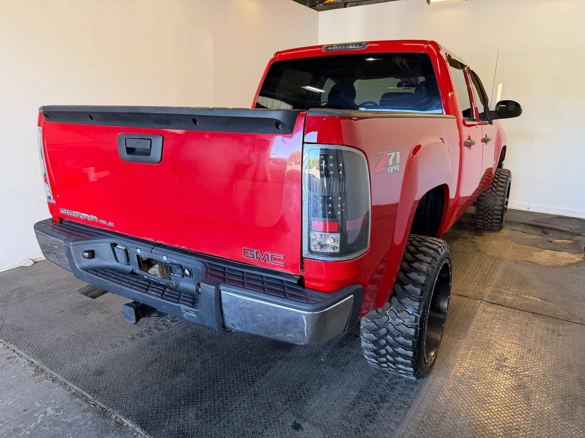 Used 2008 GMC Sierra 1500 SLE w/ Power Pack Plus AWD/4WD image 7