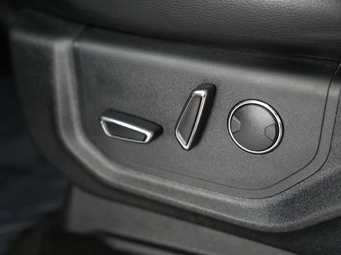 Used 2018 Ford F150 Lariat w/ Equipment Group 502A Luxury AWD/4WD image 50