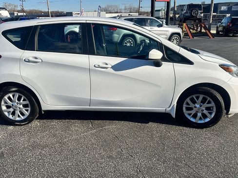 Used 2018 Nissan Versa Note SV w/ SV Special Edition Package image 4