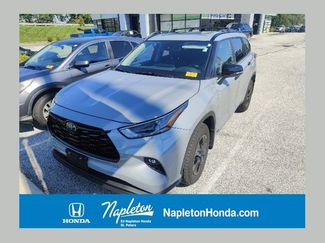 Used 2024 Toyota Highlander XLE AWD/4WD video 1