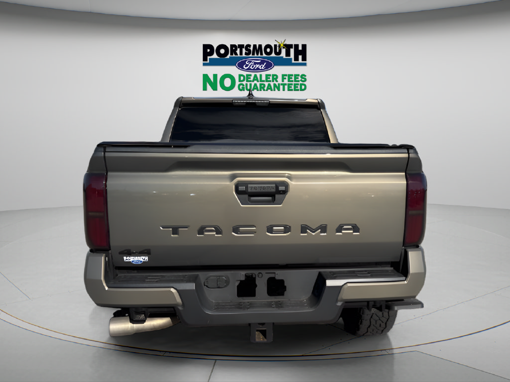 Used 2025 Toyota Tacoma TRD Off-Road AWD/4WD image 24