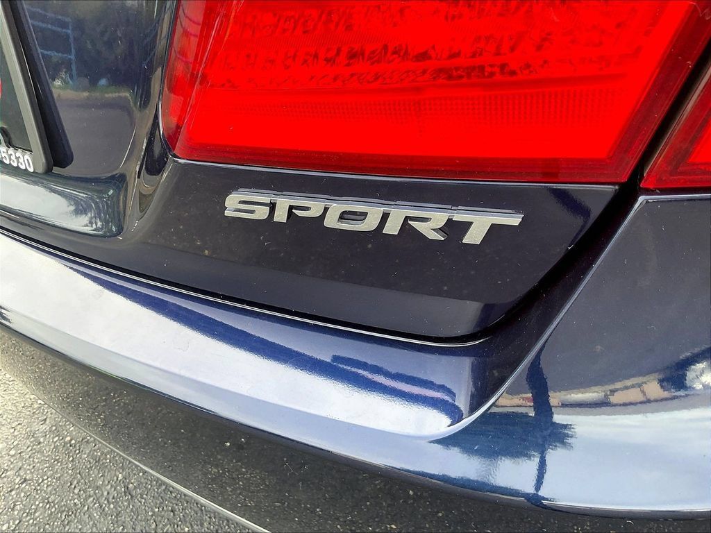 Used 2015 Honda Accord Sport image 22