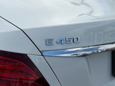 Used 2020 Mercedes-Benz E 450 4MATIC Sedan w/ Parking Assistance Package image 10