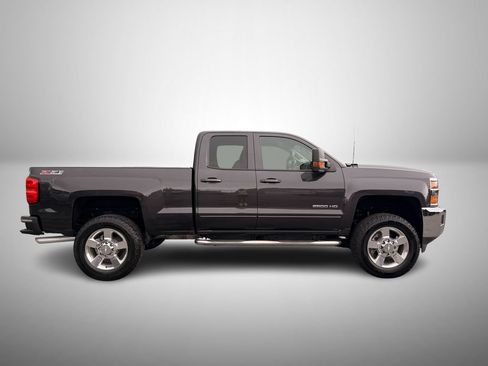 Used 2016 Chevrolet Silverado 2500 LT w/ Z71 Package, Off-Road AWD/4WD image 5