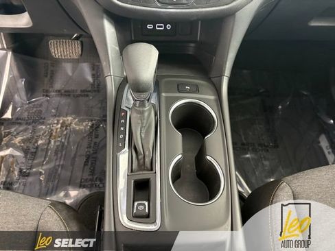 Used 2024 Chevrolet Equinox LT w/ LPO, Floor Liner Package FWD image 24