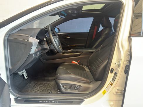 Used 2021 Toyota Avalon TRD FWD image 14