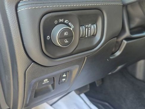 Used 2023 RAM 1500 Limited w/ Trailer Tow Group image 22