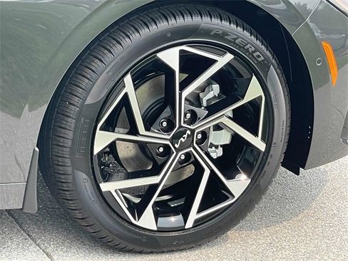 New 2025 Kia K5 EX image 17