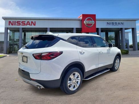 Used 2021 Chevrolet Blazer LT FWD image 4