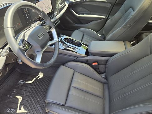 Used 2025 Audi A5 2.0T Premium Plus w/ Premium Plus AWD/4WD image 17