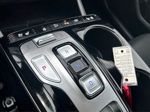 Used 2022 Hyundai Tucson Limited image 39