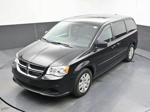 Used 2016 Dodge Grand Caravan SE w/ Quick Order Package 29E SE FWD image 34