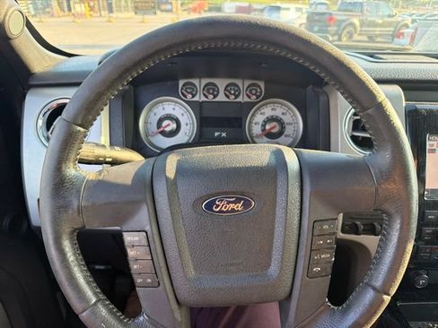 Used 2010 Ford F150 4x4 SuperCrew image 12