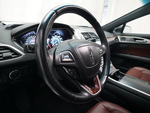 Used 2020 Lincoln MKZ Reserve w/ Monochromatic Package AWD/4WD image 8