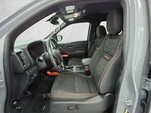 Used 2023 Nissan Frontier Pro-X w/ Pro Convenience Package RWD image 16