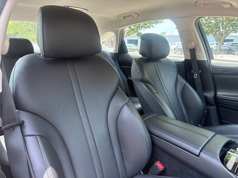 Used 2021 Genesis G80 2.5T AWD/4WD image 34