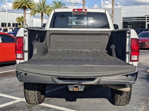 Used 2015 RAM 2500 SLT w/ Luxury Group image 9