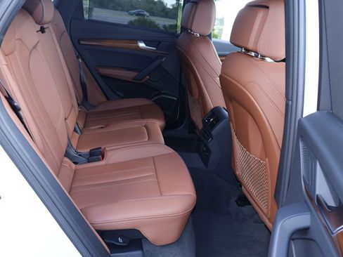 Used 2024 Audi Q5 2.0T Premium Plus image 19