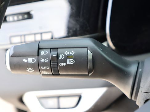 Used 2024 Lexus RX 500h F Sport w/ Convenience Package image 35