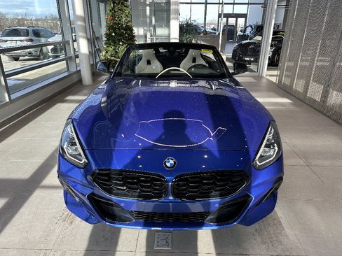 New 2026 BMW Z4 sDrive30i w/ Premium Package RWD image 2