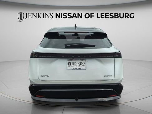Certified 2024 Nissan Ariya FWD image 5