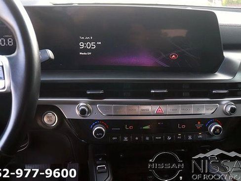 Used 2023 Kia Telluride S w/ S Sunroof Package FWD image 18