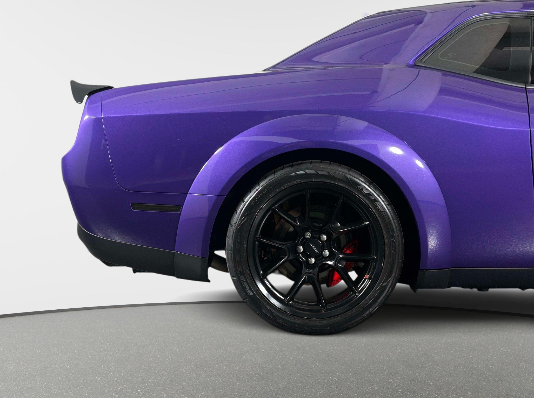 Used 2023 Dodge Challenger SRT Hellcat RWD image 6
