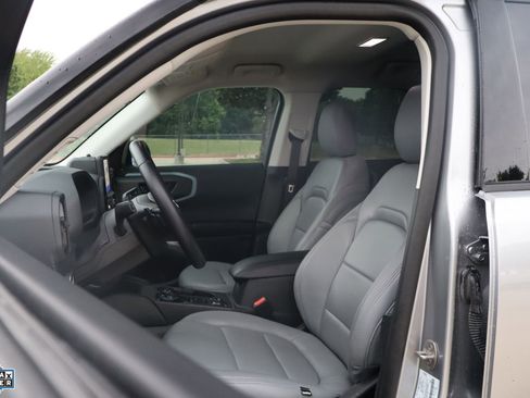 Used 2023 Ford Bronco Sport Badlands AWD/4WD image 12