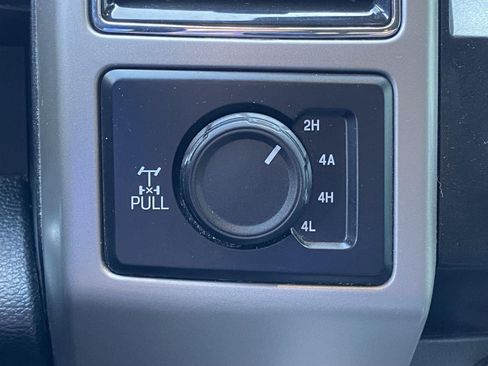 Certified 2020 Ford F150 Lariat w/ Equipment Group 502A Luxury AWD/4WD image 20