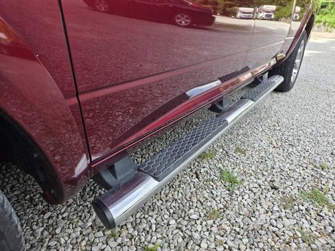 Used 2018 RAM 1500 Laramie w/ Convenience Group AWD/4WD image 10