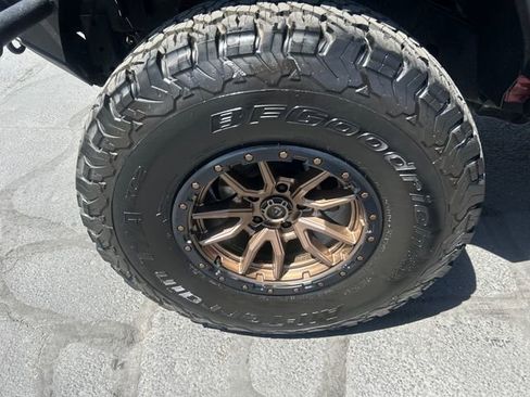 Used 2012 Jeep Wrangler Sport w/ Connectivity Group AWD/4WD image 17