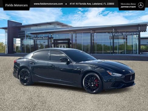Used 2022 Maserati Ghibli GT image 1