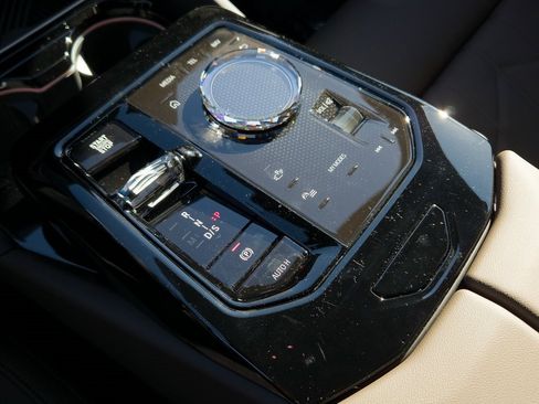 New 2026 BMW 530i w/ Executive Package image 12