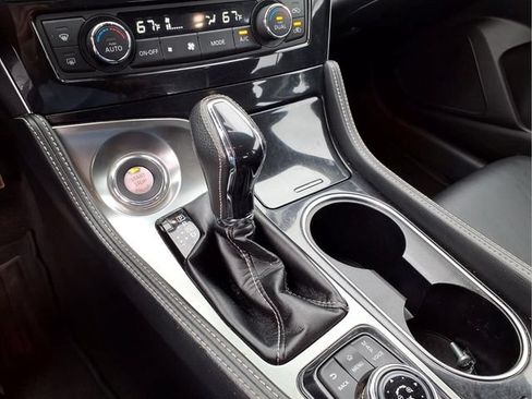 Used 2023 Nissan Maxima SV w/ Floor Mat Group FWD image 8