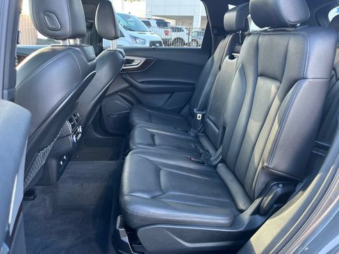 Used 2019 Audi Q7 2.0T Premium Plus w/ Premium Plus Package AWD/4WD image 26