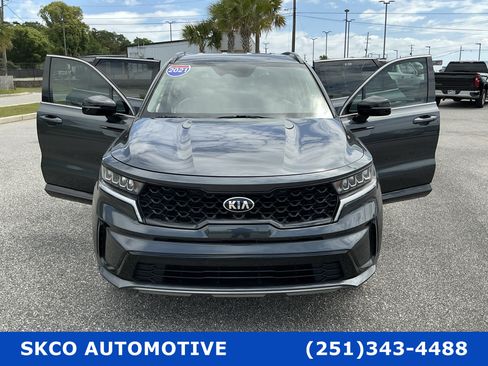 Used 2021 Kia Sorento S image 30