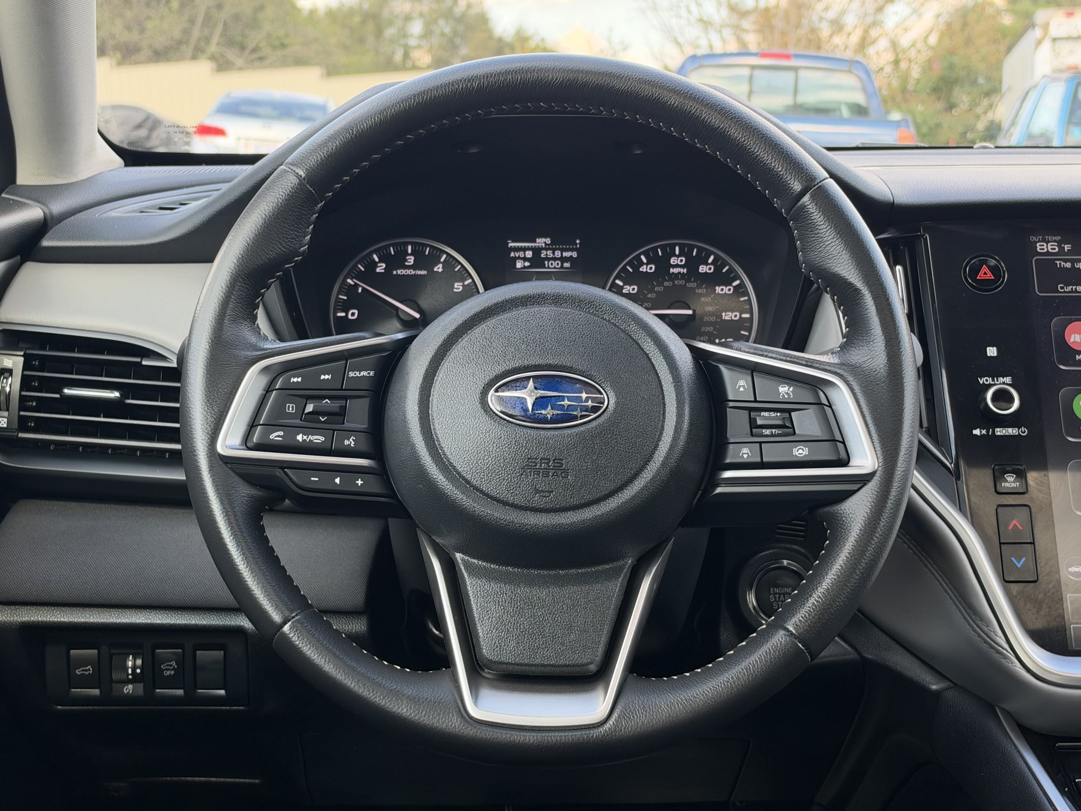 Used 2025 Subaru Outback Premium AWD/4WD image 18