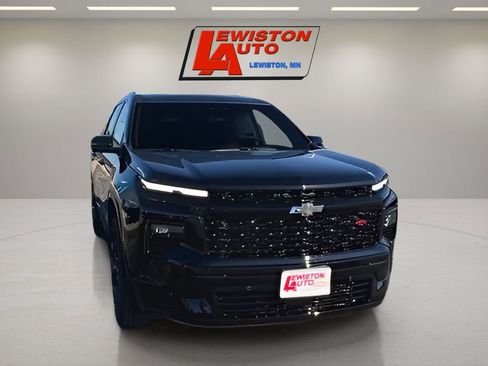 New 2026 Chevrolet Traverse RS w/ LPO, Floor Liner Package image 3