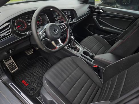 Used 2021 Volkswagen Jetta GLI FWD image 10
